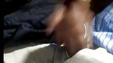 Indian Wife gives blowjob in bus