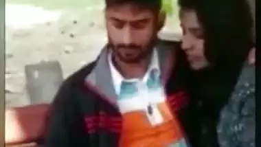 Tamil girl giving blowjob outdoor In park and caught on cam. Desi MMs