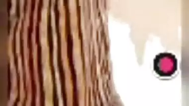 Hot XXX video calll with Desi MILF taking a shower for the camera