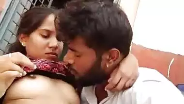 Desi Lovers Fucking Outdoor 2 clips part 1