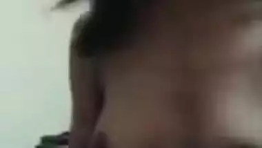 Desi amateur XXX model invites fans to see her small sex twins