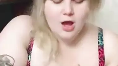 Min skolekammerat bad om at øve på min pik for en blowjob