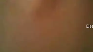 Young man tries to catch Indian sex woman in the nude to film a XXX movie