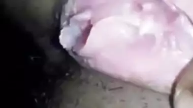 Bangladeshi Village Girl Showing Her Virgin boobs And Pussy 3 Clips Part 2