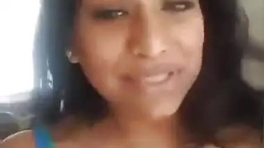 desi bhabhi sending hot selfie to hubby showing her mega huge milk tanks