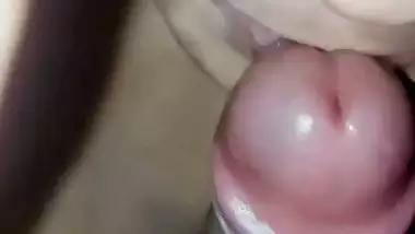 Romantic songs and a deep Indian blowjob from Bhabhi