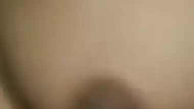 Indian XXX wife takes part in MMS video where she is humped by Desi man