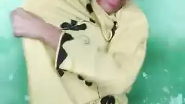 Indian Randi Bhabhi full Nude 2