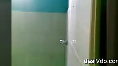banglore lovers fucking in bathroom vdio