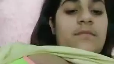 There's busty Desi love on the other side of screen flashing XXX boobs