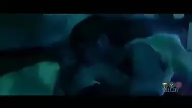 Hot kiss