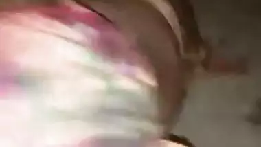 Desi girl gives hairy pussy to XXX boyfriend and fools around close-up