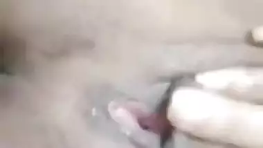 Live Cam - Super Horny Married Girl Entertaining Live Sex Chat Session