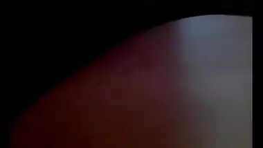 Indian man turns wife on by cunnilingus before amateur sex action