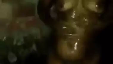 Joyful and nude Desi gal washes XXX body while BF films this on cam