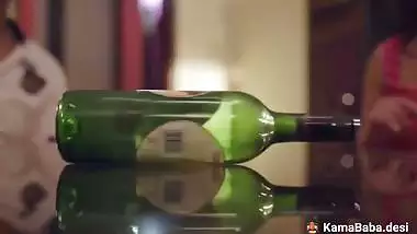 Lover sucks GF’s boobs before his friends in Indian adult series