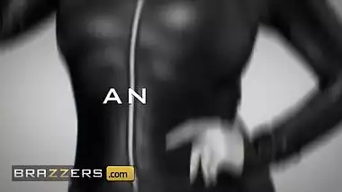 Brazzers - Sexy Angela White Seduces Her Husband's Employee Johnny Sins In Their Own House