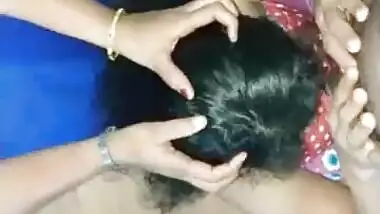 Mallu Aunty's enjoying threesome: Resort Holliday's ( private dating ) with Indian Kerala BBC