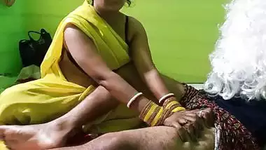 Big Boobs Indian Bahu Fucks with her old Sasur Ji jabardasti everyday after husband leaves