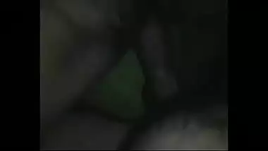 Pron video of a horny bhabhi letting her neighbour enjoy her sexy body