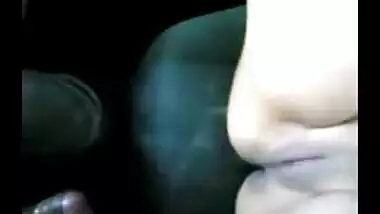 Desi Indian teen gal hardcore outdoor sex in car
