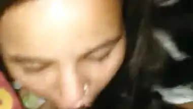 Man records his desi sex MMS of a randi sucking his dick