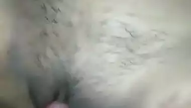 Sexy tight Indian cunt eating pink mushroom head