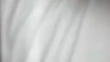 XXX action is how the Desi woman entertains herself in the village