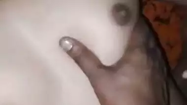 Married Bangla hottie sucking thick black cock