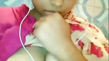 Most Viral Cute Young Teen Tiktok Girl Show Vagina and Pressing Big Bo