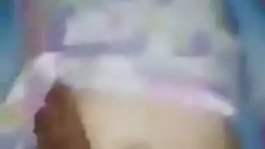 Dehati man is very lucky because he fucks Desi girl in XXX video