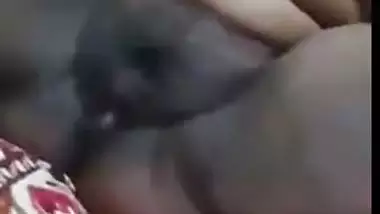 Desi possessor of sexy pink lips shows lover XXX parts via video call