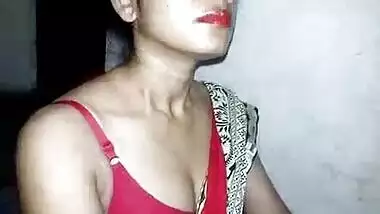 Agra me chudasi saas damaad ke hot sex masti ki Hindi bf