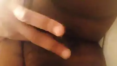 Indian diva with saggy XXX boobs strips naked to show she wants sex