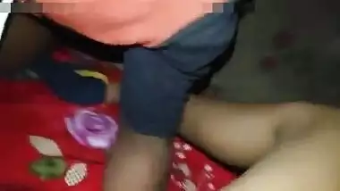 Indian guy starts chudai with cunnilingus making girl's pussy wet