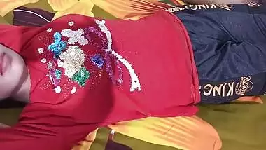 Desi whore needs dad's and brother's dicks to get orgasm in MMF