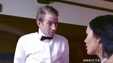 Butler impales nude mistress and culminates video with XXX facial