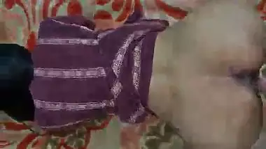 Hot skinny wife cheated on her husband, got fucked by the neighbor and urinated