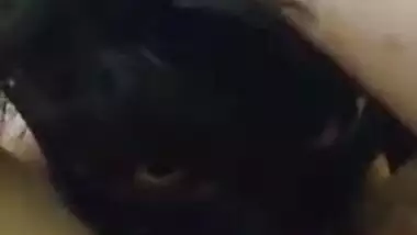 Desi plump fur pie eating MMS sex episode