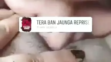 Viral sex videos of a Haryanavi couple fucking in a car