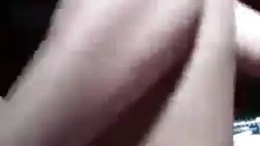 Aunty love muffins love tunnel show on selfie cam for her secret lover