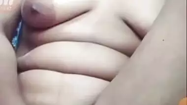 Bangladeshi college girl video call fingering