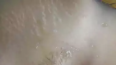 Eating, Fingering, Fucking Girlfriend’s Pussy Hard, She is Going Mad, Clear Audio, Hindi Gf – Ki chut ko pura paka Diya