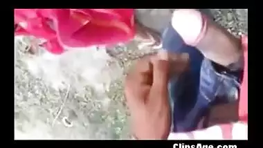 Married desi lady giving headjob for her hubby in kheth on request of her hubby