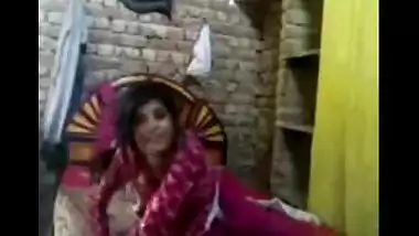 Beautiful teen girl enjoys a nice home sex session with her senior