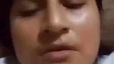 It's quarantine and the Desi lady entertains herself with porn videos