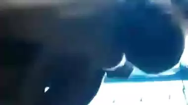 Desi guy fucking his GF for first time spy video